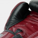 Боксерские перчатки Twins Special (BGVL-3-2T black/maroon)